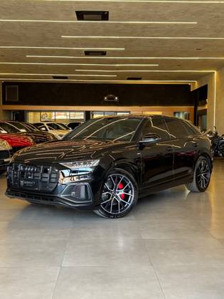 AUDI Q8 3.0 TFSI GASOLINA PERFORMANCE BLACK QUATTRO TIPTRONIC